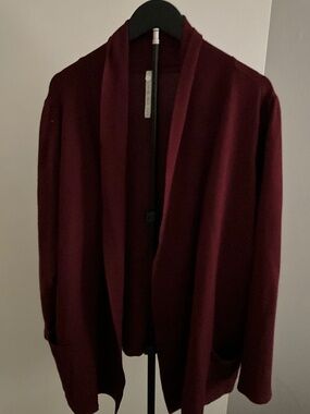 Leo & Nicole Burgundy Open-Front Cardigan Sweater